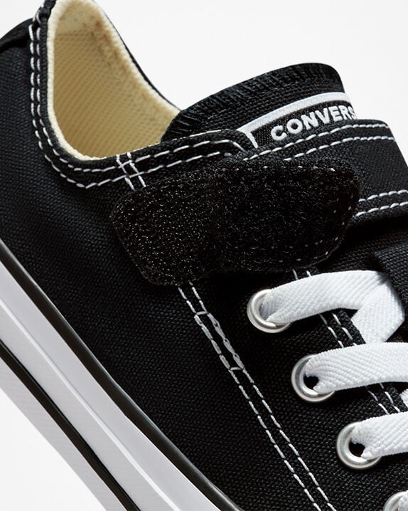 Chuck Taylor All Star Easy-On Low Top Little Kids