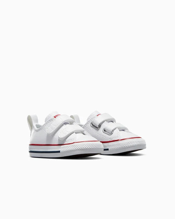 Chuck Taylor All Star Easy-On Leather Low Top