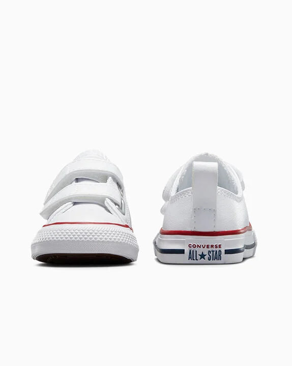 Chuck Taylor All Star Easy-On Leather Low Top