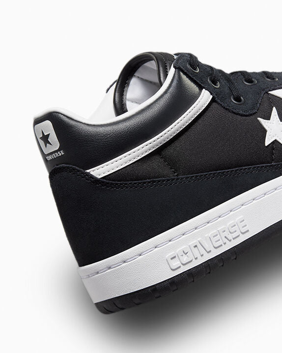 CONS Fastbreak Pro Leather & Suede Mid Top