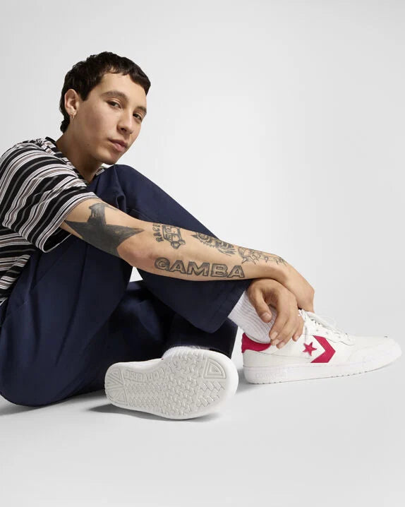 CONS Fastbreak Pro Leather and Nubuck Low Top