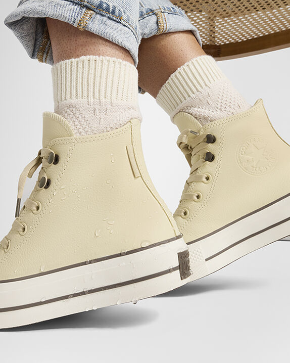 Chuck Tayor All Star Lift Platform Weatherized Leather High Top
