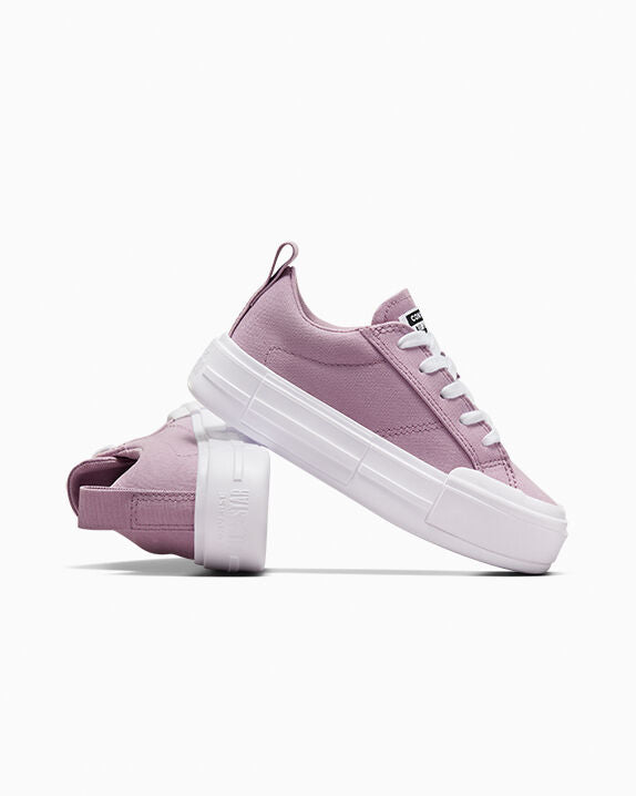 Converse Cruise Low Top