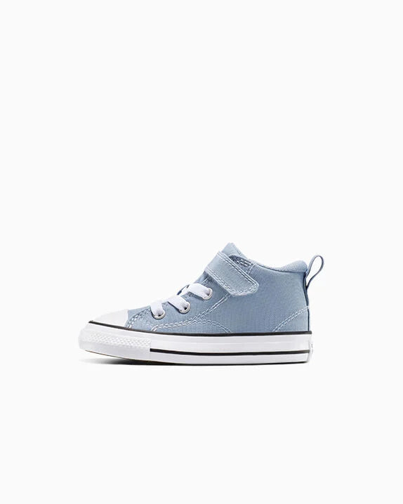 Chuck Taylor All Star Malden Street Easy-On Mid Top