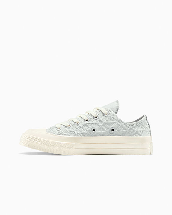 Chuck 70 Textured Low Top