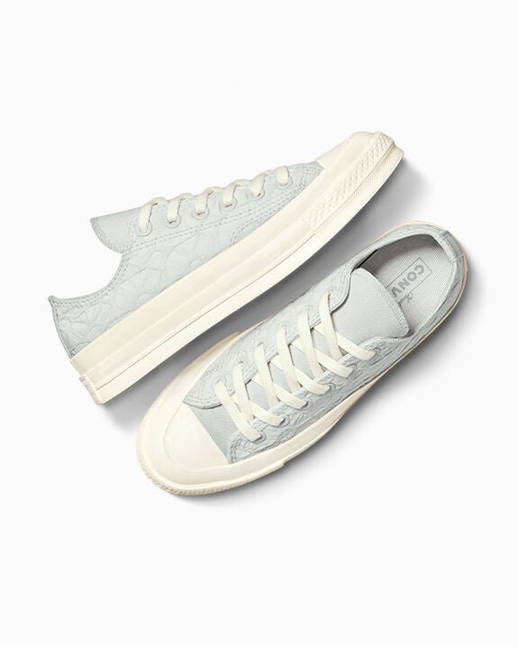 Chuck 70 Textured Low Top