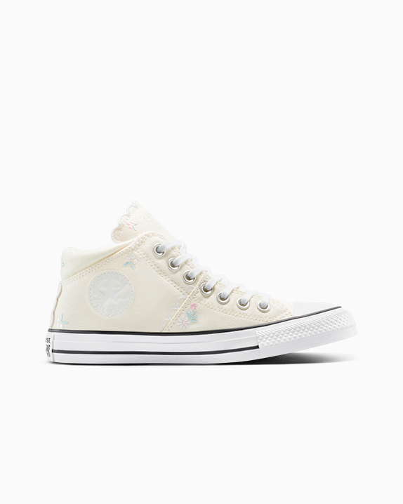 Chuck Taylor All Star Madison Embroidered Flowers