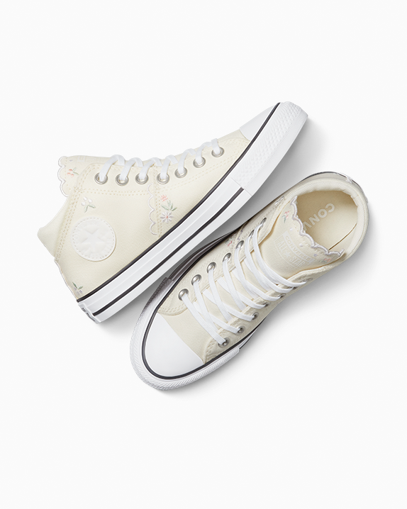 Chuck Taylor All Star Madison Embroidered Flowers