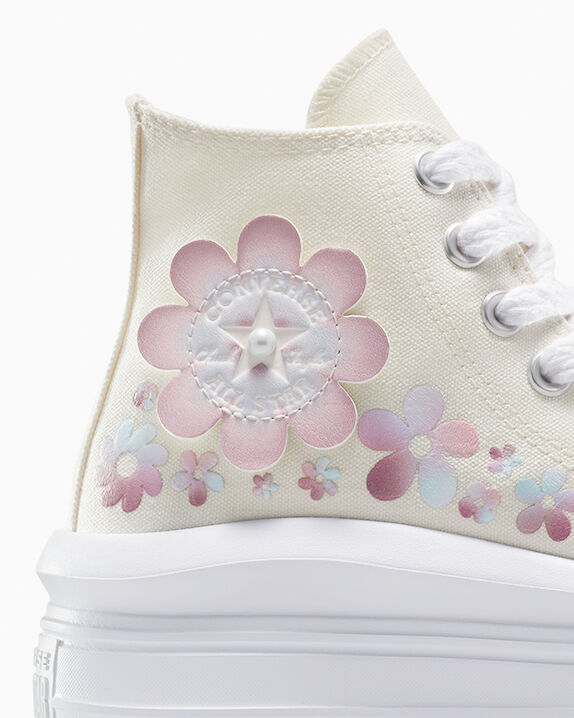 Chuck Taylor All Star Move Platform Petals & Pearls High Top