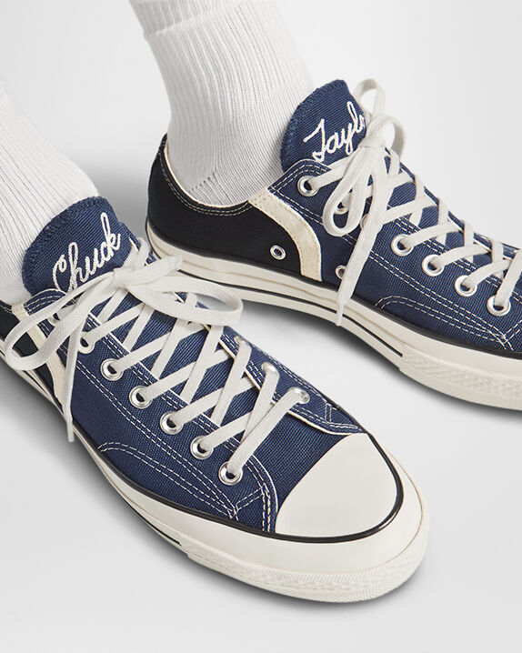 Chuck 70 Archival Stripes Low Top