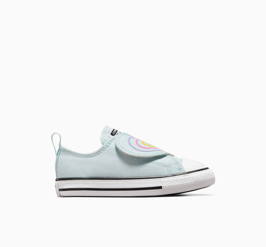 Chuck Taylor All Star Heart Strap Easy On Low Top