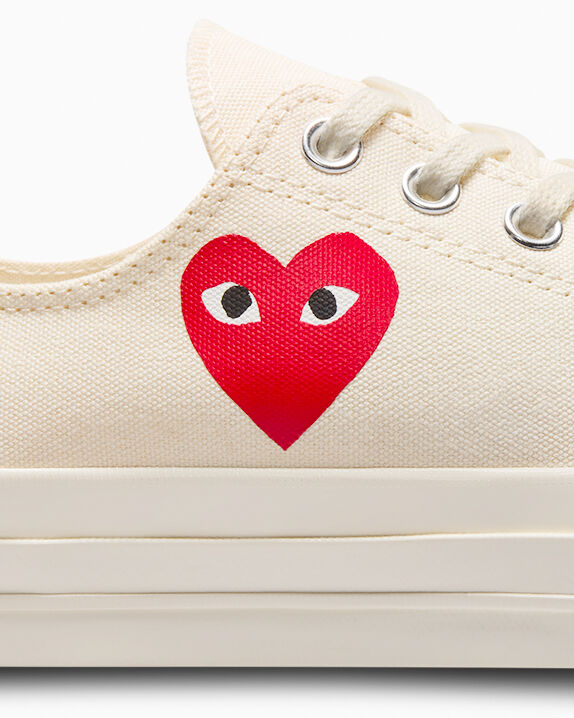 Converse X Comme des Garçons PLAY Chuck 70 OG Single Heart Low Top