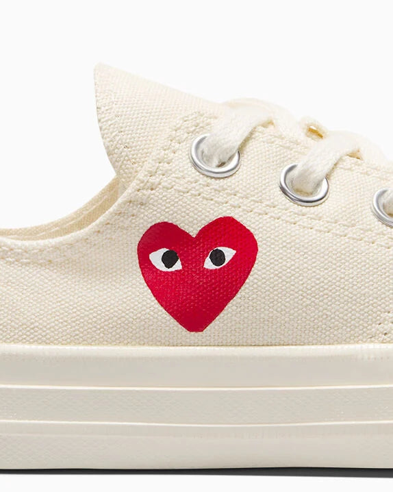 Converse X Comme des Garçons PLAY Chuck 70 OG Single Heart Low Top