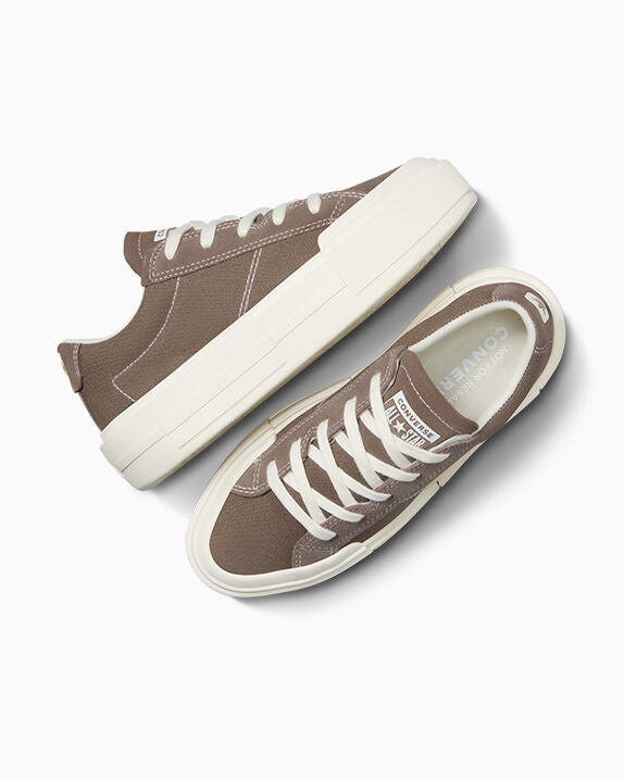 Converse Cruise Low Top