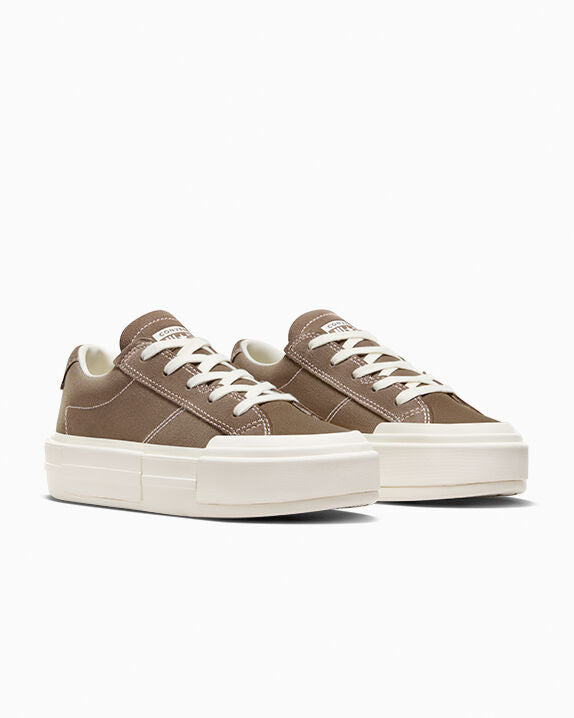 Converse Cruise Low Top