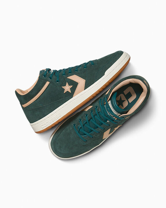 CONS Fastbreak Pro Nubuck Mid Top