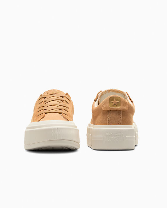 Converse Cruise Low Top
