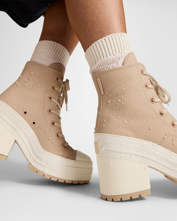 Chuck 70 De Luxe Heel Platform Weatherized Leather High Top