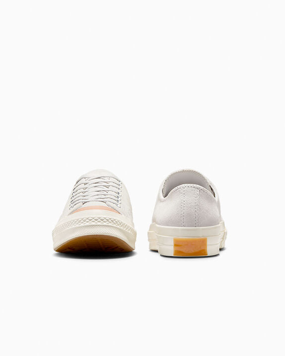 Chuck 70 Nubuck & Vachetta Low Top