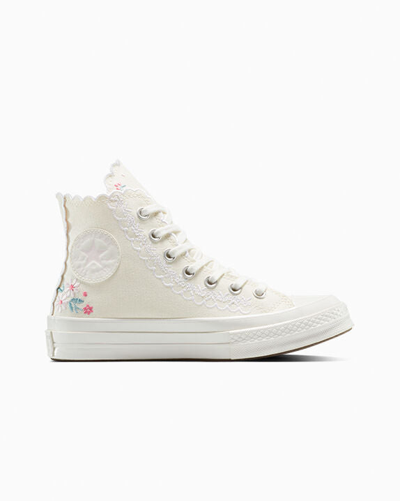 Chuck 70 Embroidered High Top