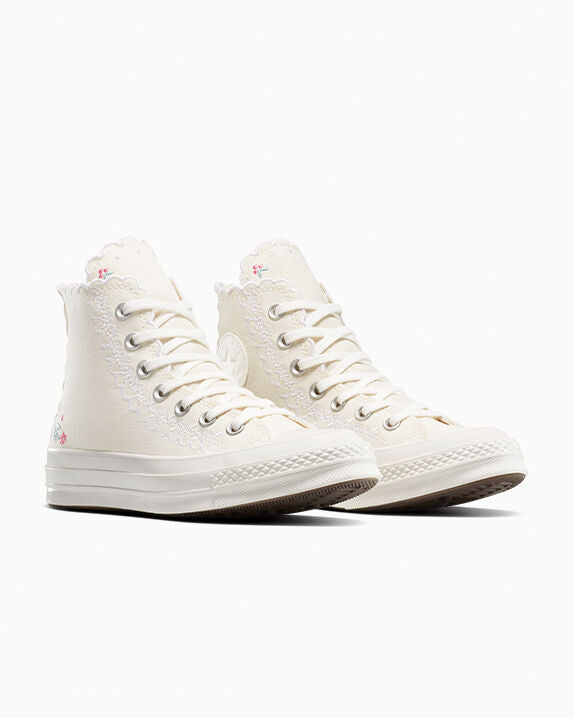 Chuck 70 Embroidered High Top