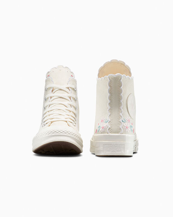 Chuck 70 Embroidered High Top