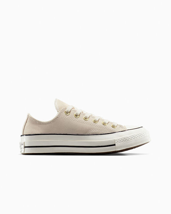 Chuck 70 Suede Low Top