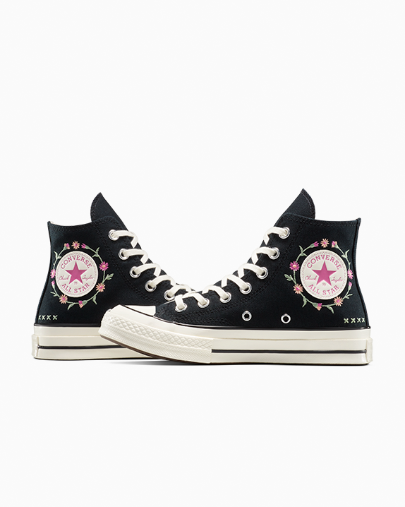 Chuck 70 Embroidered Flowers High Top