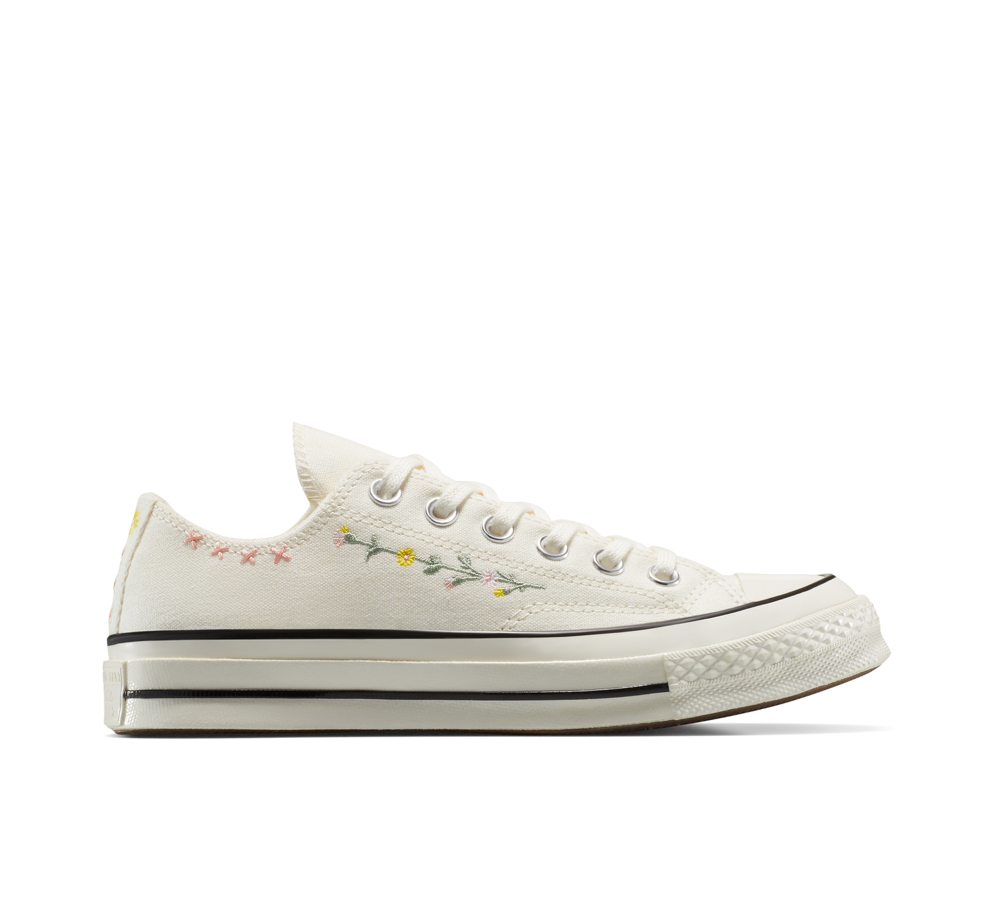Chuck 70 Embroidered Flowers Low Top